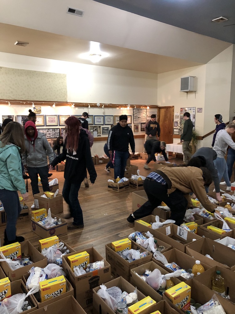 FBLA Travels To Food Bank